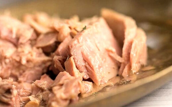 تصویر 4 از کنسرو تن ماهی عدی با گوشت سفید مناسب سالاد